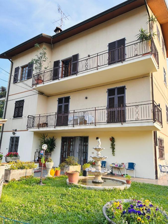 Апартаменти La Casa Del Tiglio Сарцана Екстер'єр фото